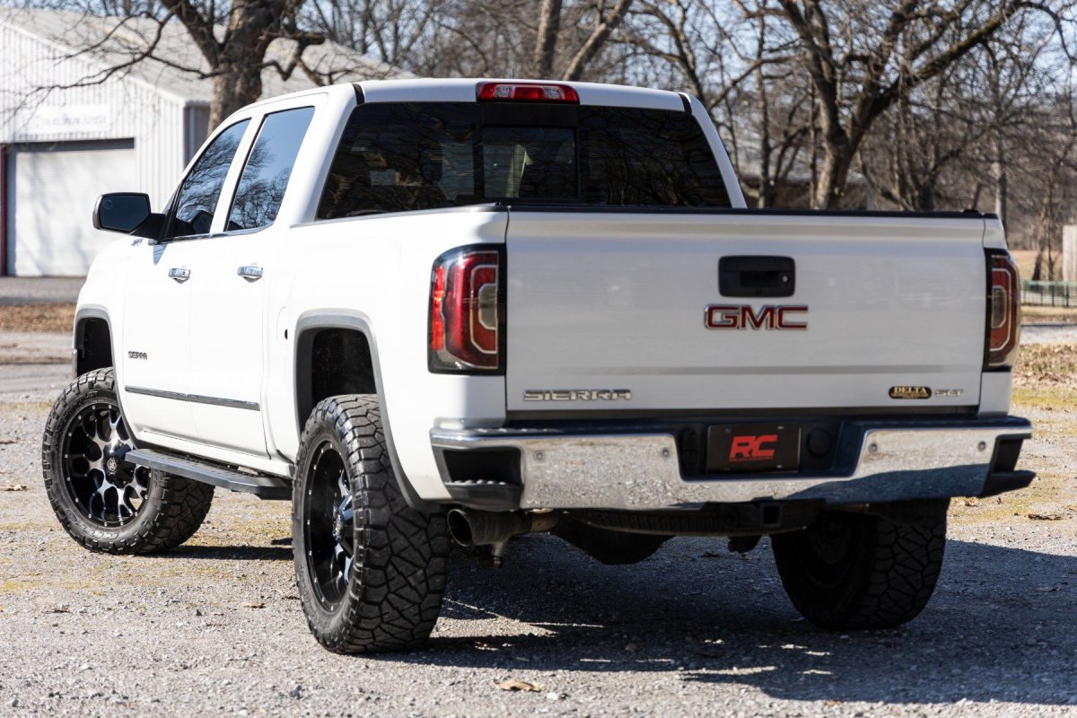 GMC Sierra 3500 HD Running Boards - Rough Country - RPT2 - Matte Black - '07-'18